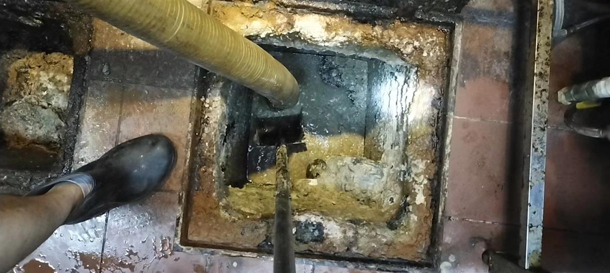屯城镇污水池清理一般都有毒气，怎么预防中毒呢？