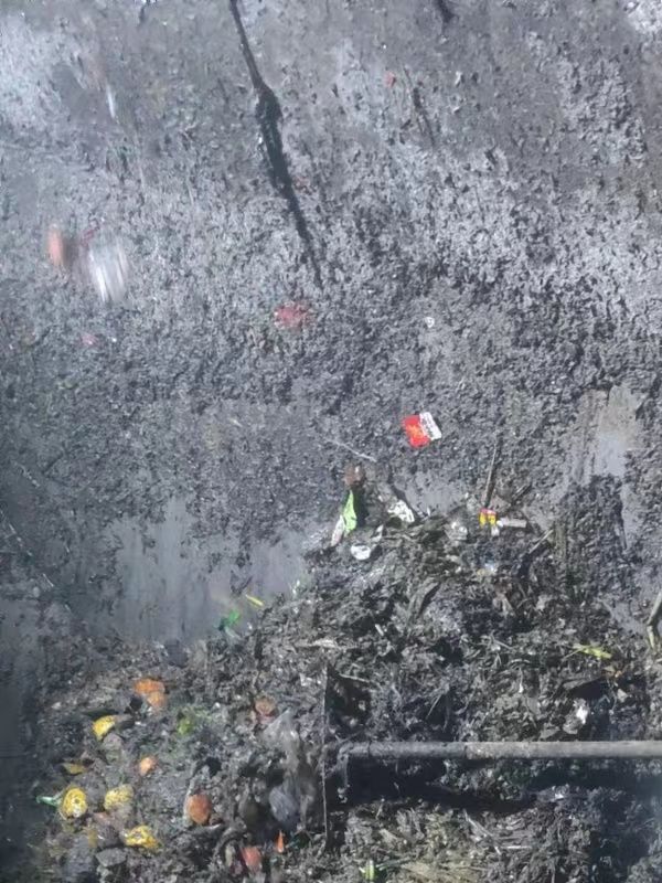 屯城镇污水池清理